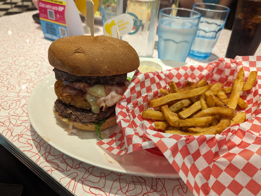 Photo 6 - Holly's Diner