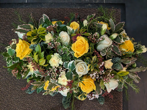 The Long Mountain Flower Company - Thumbnail