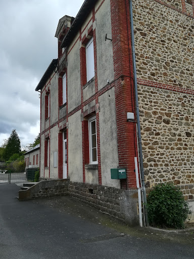 Library De Chantrigné - Thumbnail