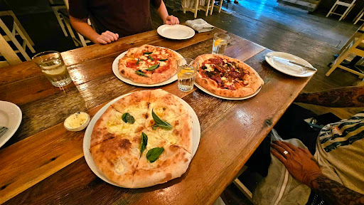Vagabond Pizza Gallery - United States