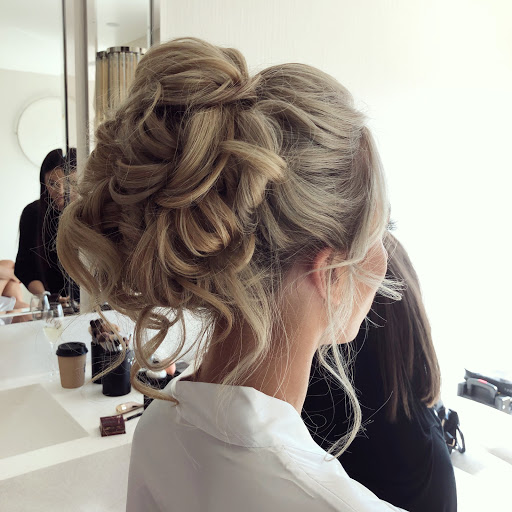 Truly Gorgeous Bridal Hair and Make up - Thumbnail