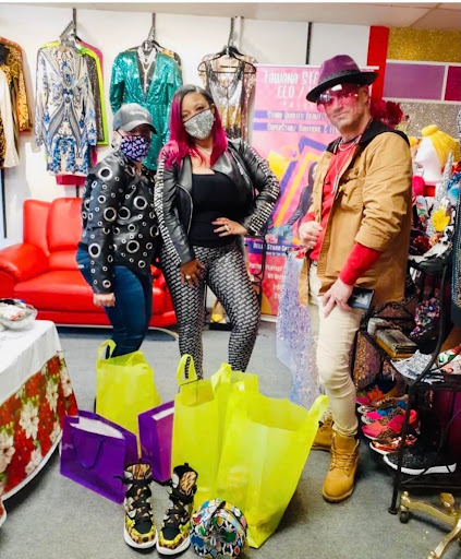 Starr Upscale Boutique & Organic Beauty Supply Store Gallery - United States