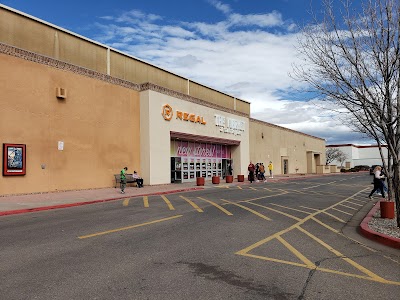 Regal Santa Fe Place