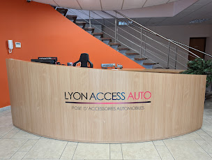 Photo n°6 de Lyon Access Auto à Miribel (Électricien automobile)