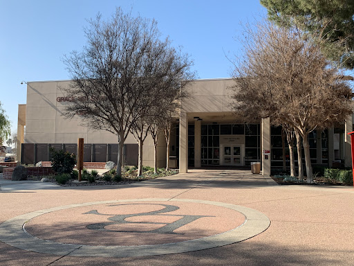 Grace Van Dyke Bird Library - Bakersfield College