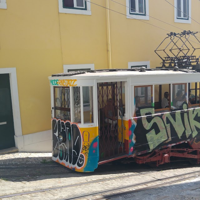 Ascensor do Lavra