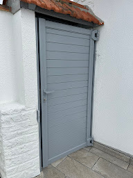 Photo n°24 de Fermetures Ventoises - Fabricant Vérandas, Carports, Pergolas, Menuiseries et Ouvertures dans l’Eure. à Évreux (Magasin de stores et de rideaux)