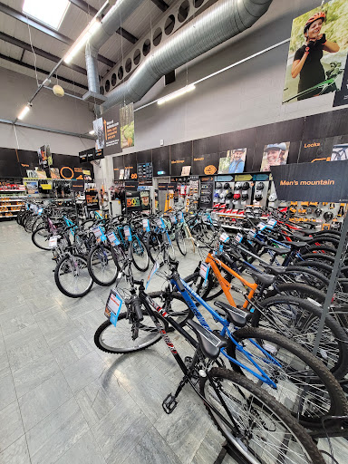 Halfords - Beverley - Visual