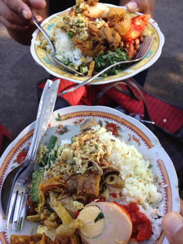 Warung Nasi Bali Men Weti