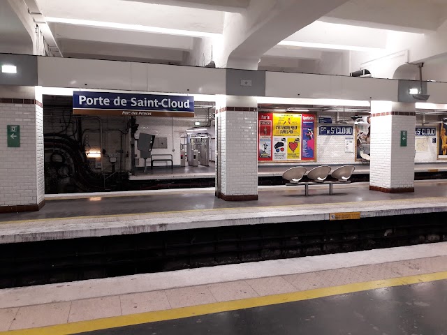 Porte de St Cloud