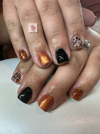Absolute Acrylic Nail Spa & Salon - Thumbnail