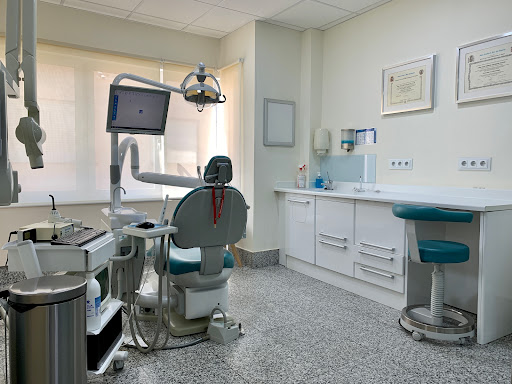 Clínica Dental Dr. Alberto Zaragoza | Villacañas