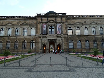 Photos of Touristeninformation f&uuml;r Dresden
