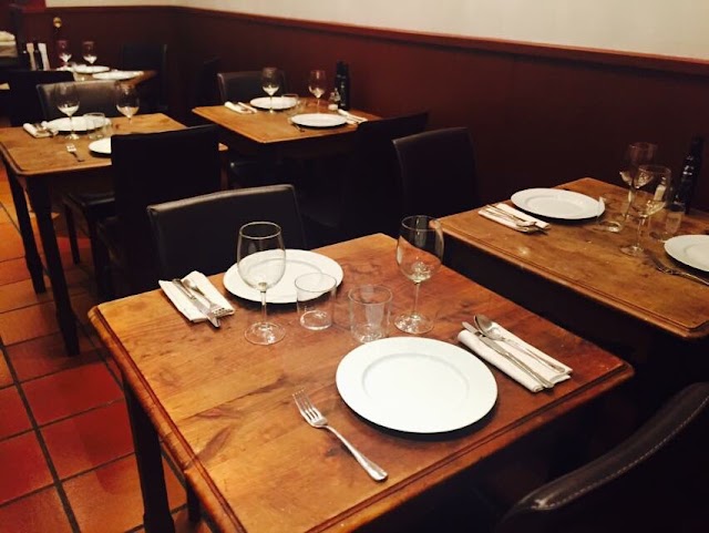 La Cruzada, Taberna Madrileña