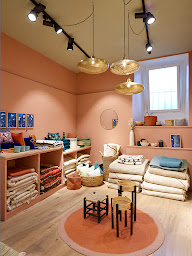 Photo n°23 de SOUIRA Créateurs d'histoires à Vannes (Magasin d'ameublement et de décoration)