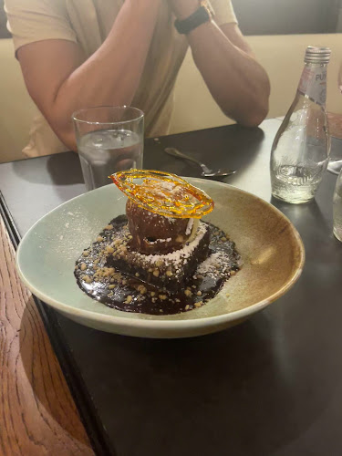 Teléfono de Restoran Le Due Torri