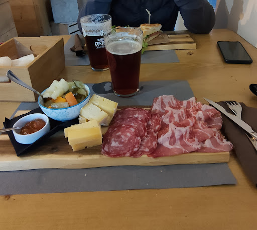 Curtense Beerstrò - Visual