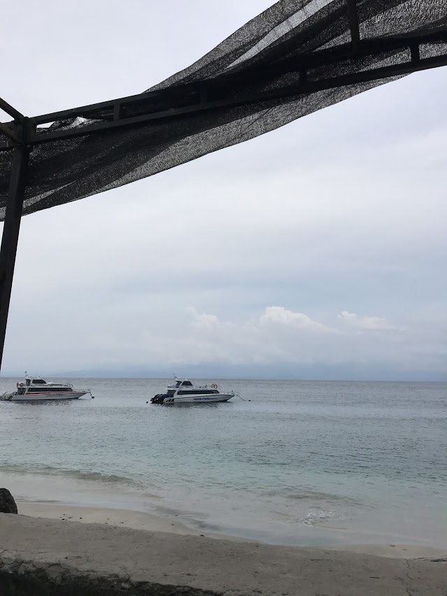 Sampalan Beach
