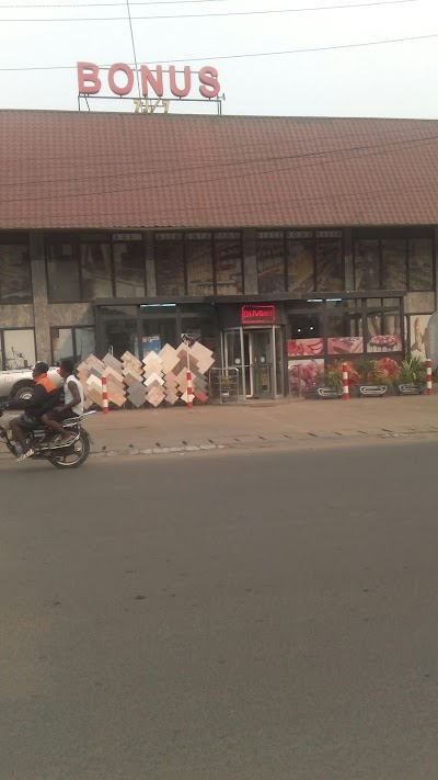 Photos of Supermarch&eacute; Bonus