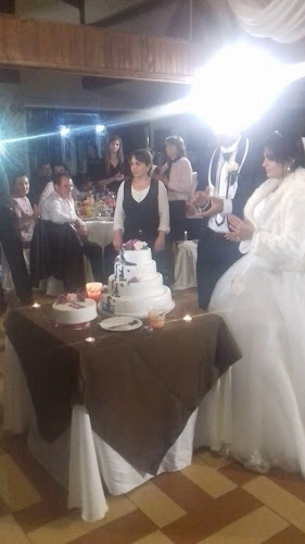 Opinii despre Restaurant-Pensiune La Nicu Dorilă în Roșiori de Vede - Restaurant