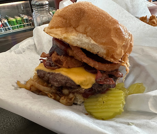 Ethel's Pub & Grill - Thumbnail