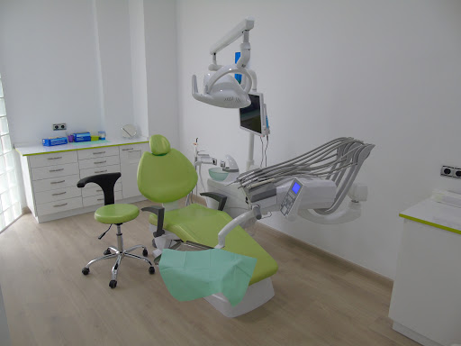 Clínica Dental Mónica Llàcer Soria