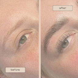 Photo n°4 de ALBEAUTY - Extension de cils - BrowLift - Onglerie - FORMATION à Antibes (Salon de manucure)