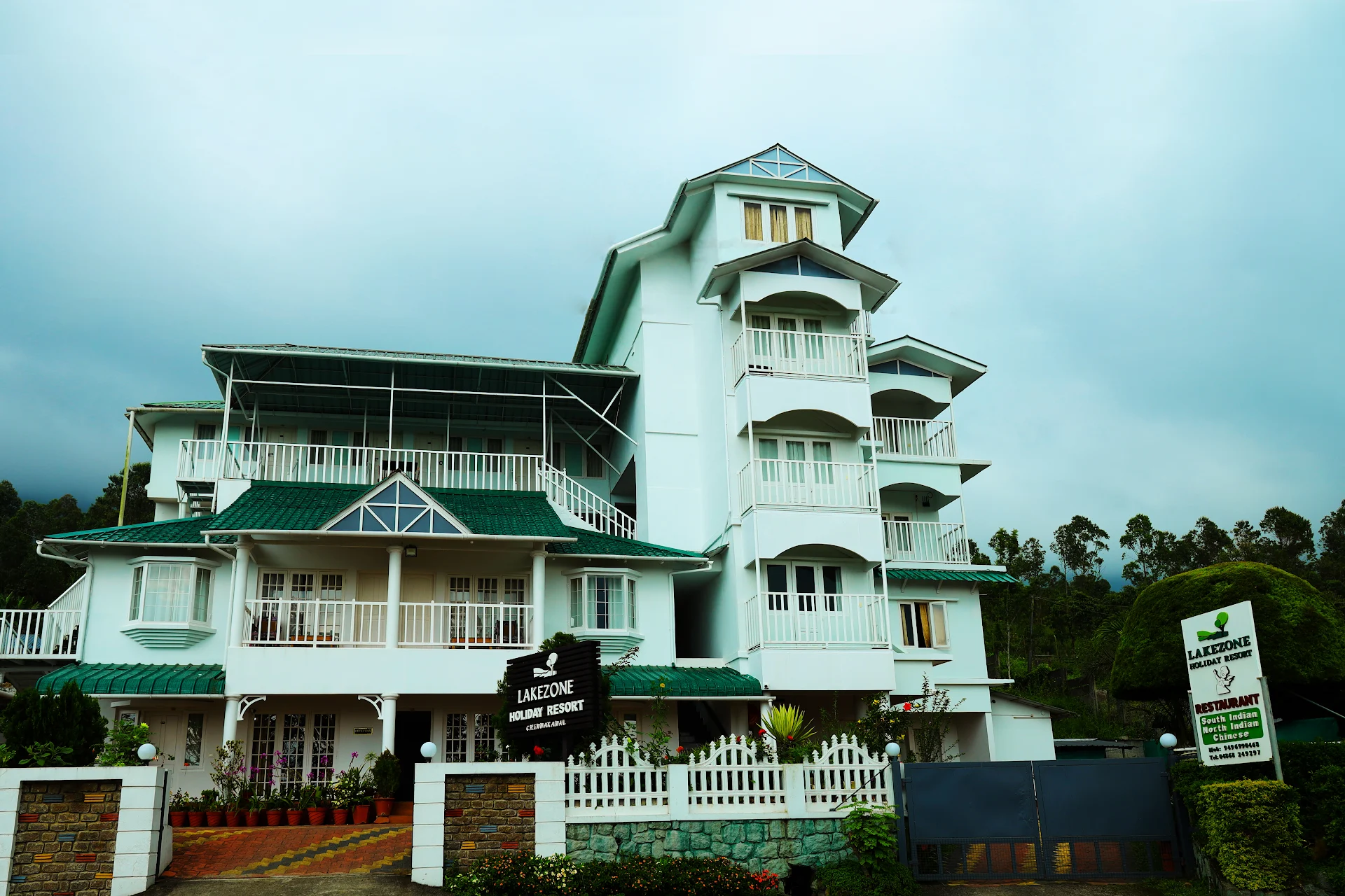 Lakezone Holiday Resort