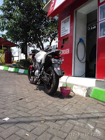 Photos of Filling stations 54 651 40