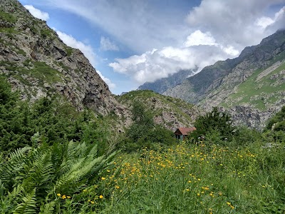 Photos of Gveleti Small Waterfalls