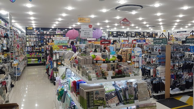 Daiso Myeongdong