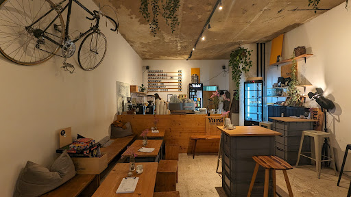 Yard Coffee - Visual
