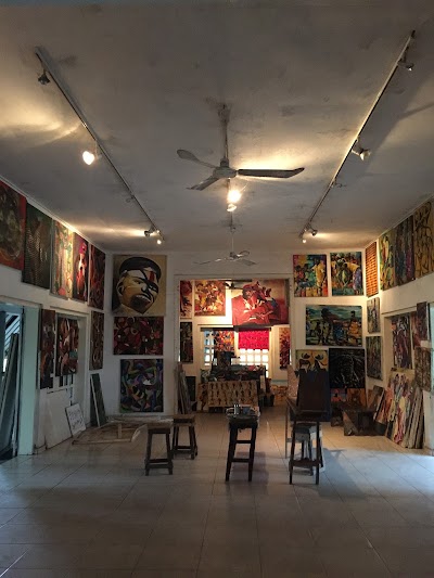 Photos of Ecole peinture Poto-Poto