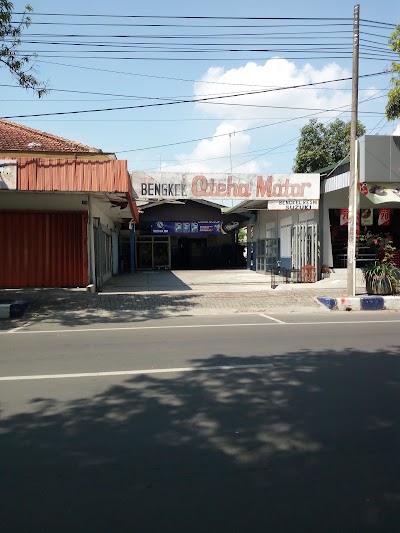Photos of Bengkel Oteha Motor