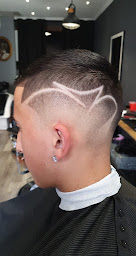 Photo n°27 de Neuf barber à Arpajon (Salon de coiffure)