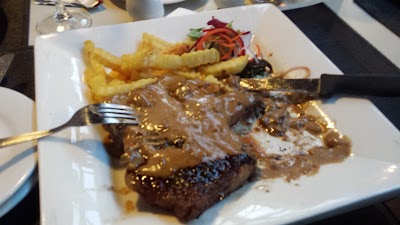Photos of Bordertown Hotel