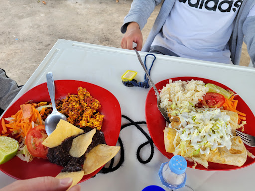 Desayunos y comidas "el amigo Chulim"