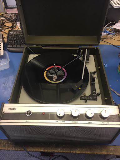 Dengie Electronics - Visual