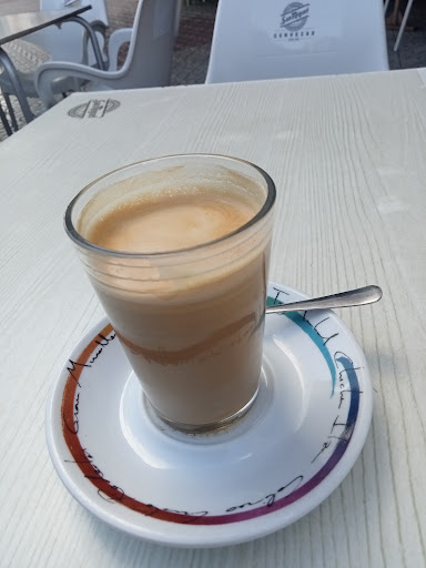 Bar Lastrin - Visual