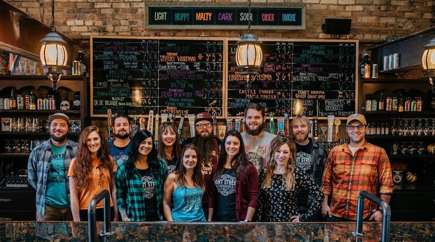 Front Street Taproom by null