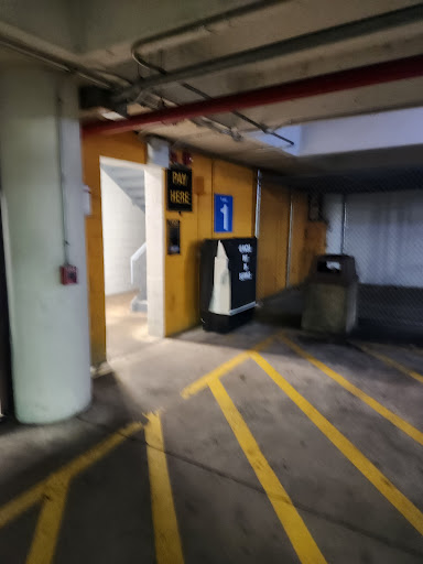 VCU Eighth Street Parking Deck - Thumbnail