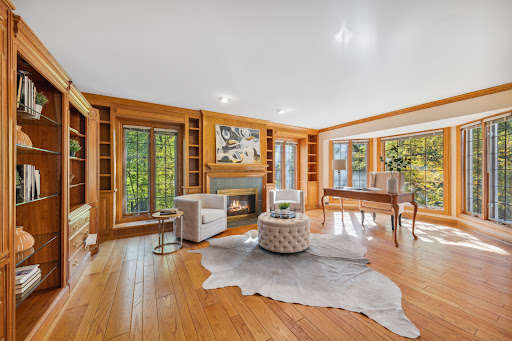 Megan Beechen - Real Estate Broker Gallery - United States