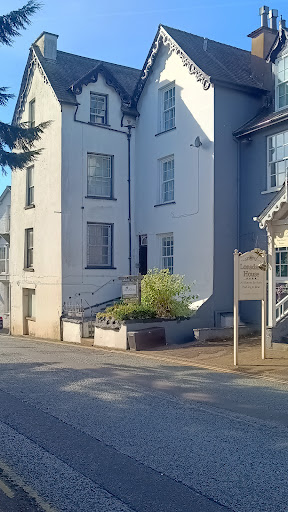 Hazeldene Guest House - Free Offsite Health Club