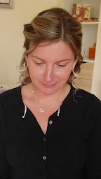 Photo n°2 de mary's glam à Saint-Évarzec (Salon de coiffure)