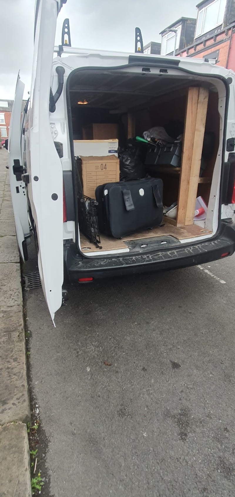 Man and Van Leeds photo 2