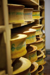 Photo n°11 de Fromagerie Bouchet - Le Fromager du Genevois à Beaumont (Fromagerie)