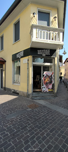 Vertigo! Comic Shop - Visual
