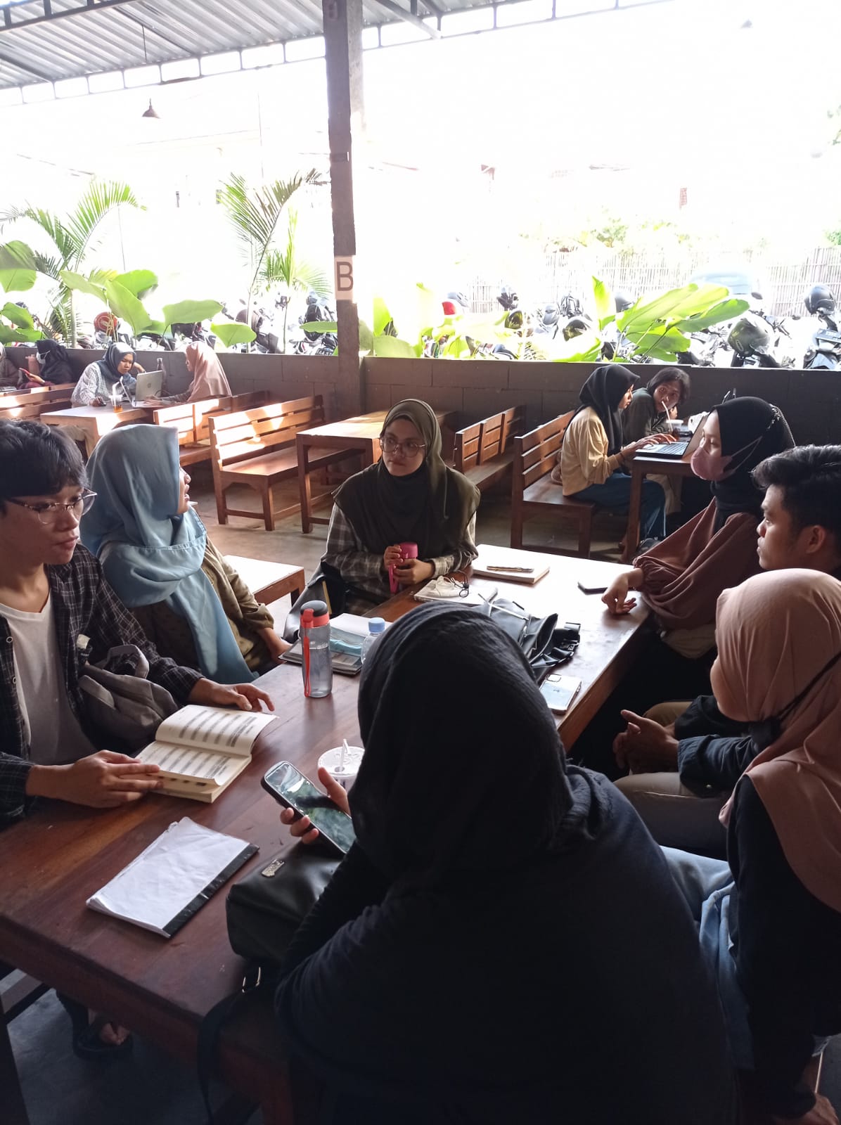 Bimbingan Belajar (Bimbel) Bahasa Inggris Maos Cilacap
