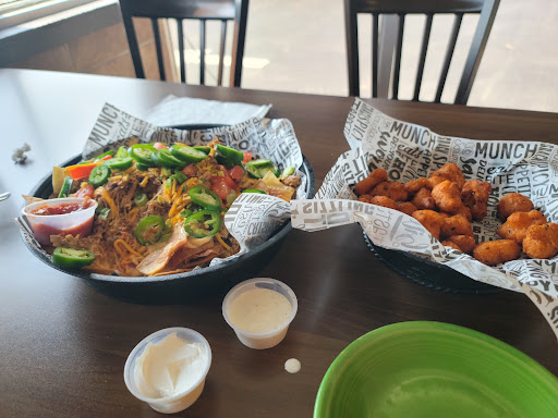Uncle Linnys Food and Brews - Thumbnail