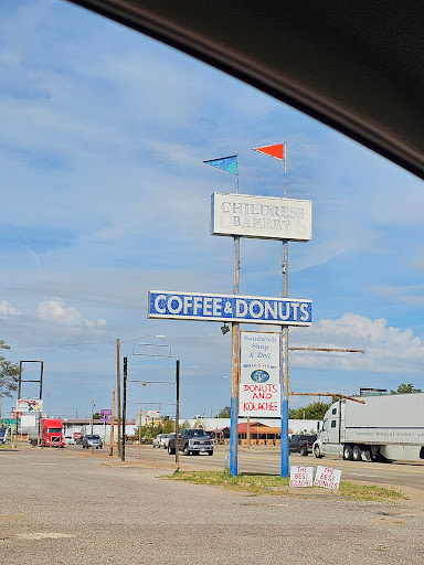 Childress Bakery Sandwich Shop Gallery - United States